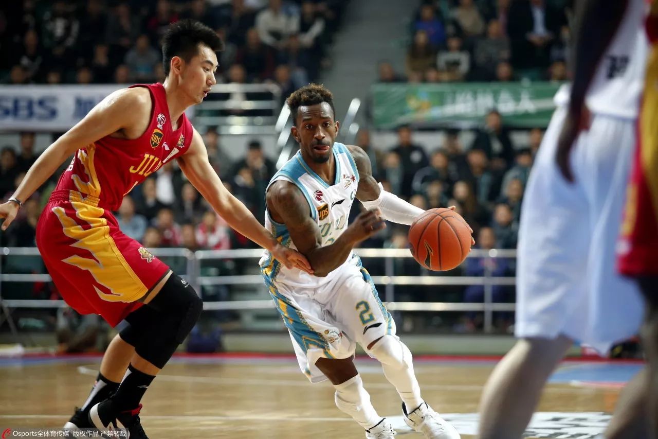 关于福建男篮胜出,稳固积分榜位置的信息 关于福建男篮胜出,稳固积分榜位置的信息